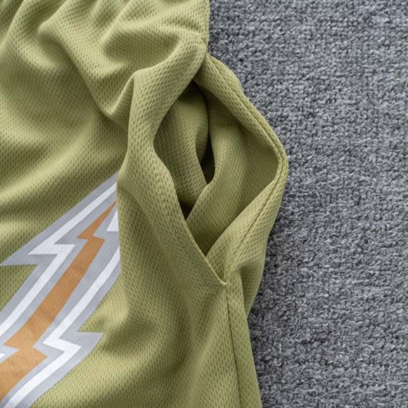 Eric Emanuel Logo Lightning Print Casual Shorts in Green - Picture 3 of 7